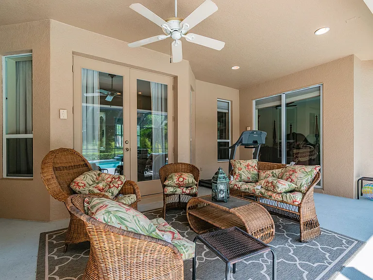 1107 Oxbridge Dr — Photo 71