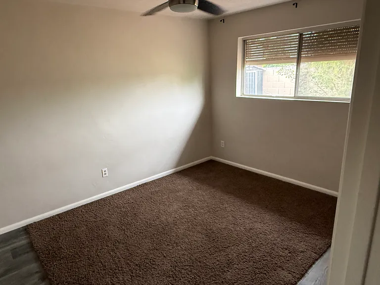 1825 E Randall Dr — Photo 14