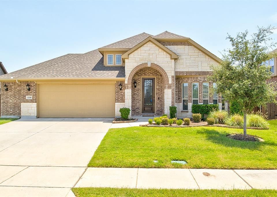 1st image of 8208 Canyon Dr