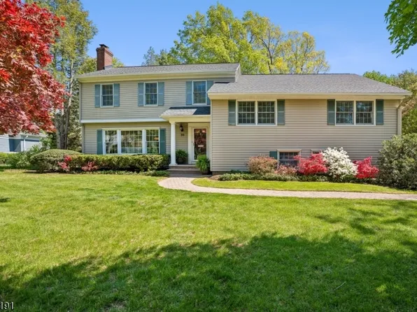 30 Winding Way, Madison Boro, NJ 07940