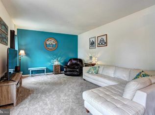 306 Robert Price Ct, Glen Burnie, MD 21060