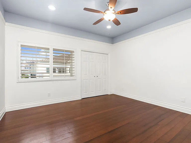 33 Wimbledon Ct — Photo 15