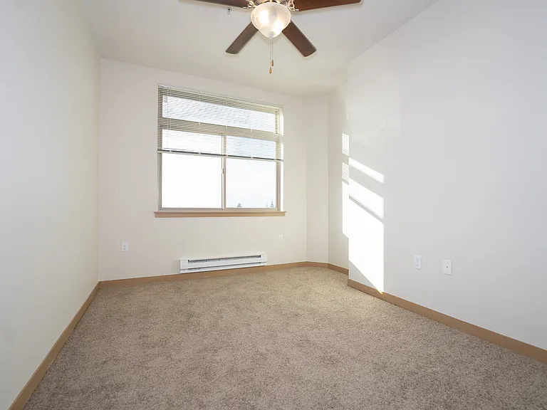 2 Bed 2 Bath Deluxe - 1,006 Sq Ft 2 Bed 2 Bath Deluxe - 1,006 Sq Ft