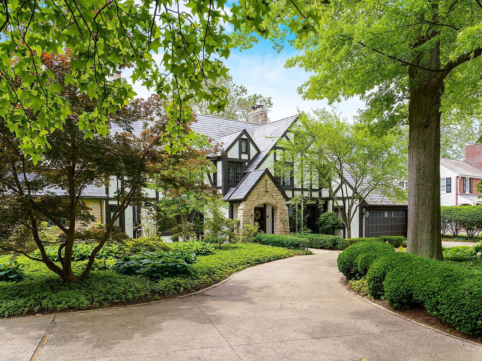2515 Tremont Rd Upper Arlington Oh 43221 Zillow