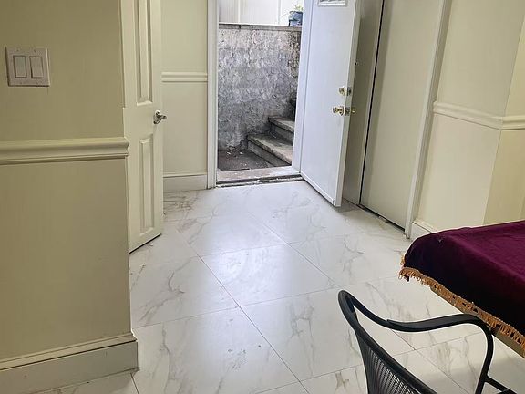 5th image of 76 Foch Ave #4