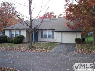 313 Gardenia Dr, Whiting, NJ 08759