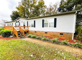 105 Warlick Rd, Lawndale, NC 28090