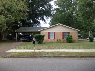 4699 Spring Valley Dr, Memphis, TN 38128