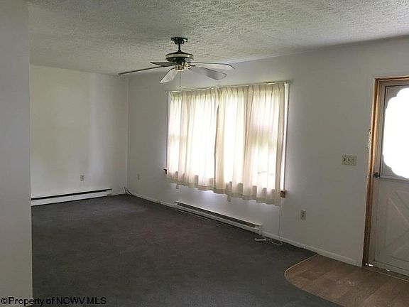 2nd image of 64 Centre Ave