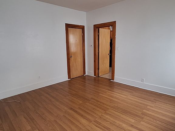 4th image of 88 N 15th St #1R