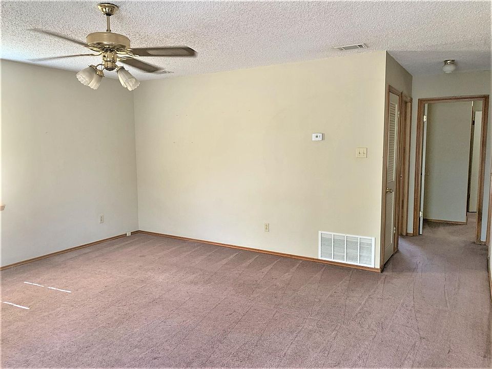2nd image of 3608 33rd St