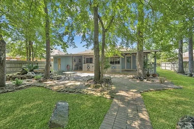 6715 Dillon Dr — Photo 29