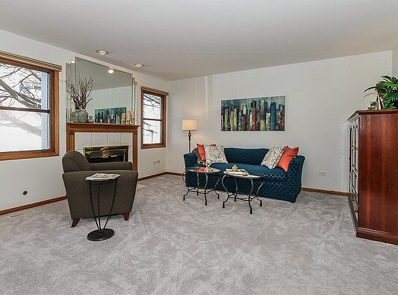 4th image of 953 N Cove Dr #D