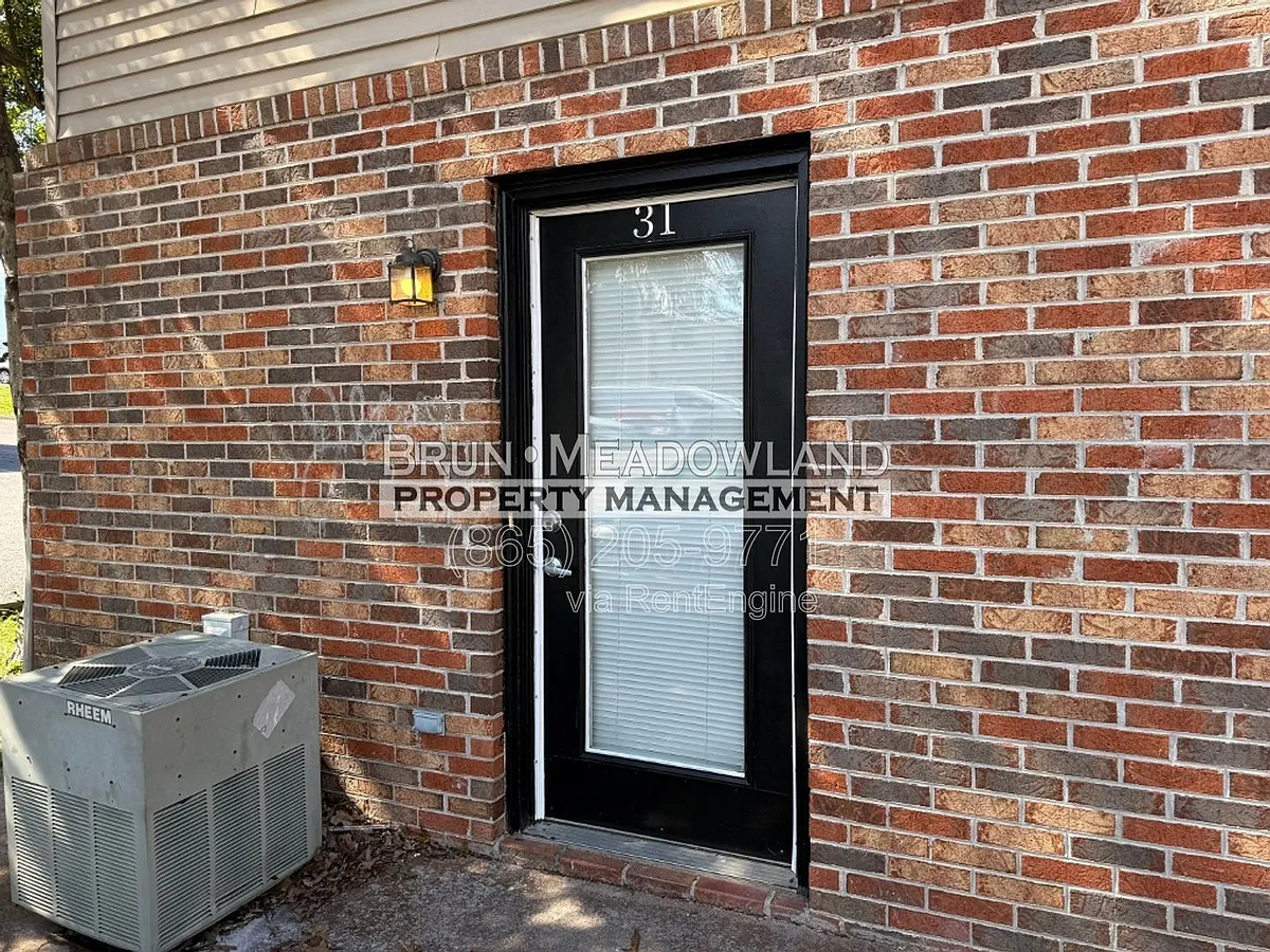 Building Photo - 4820 Scheel Rd #31