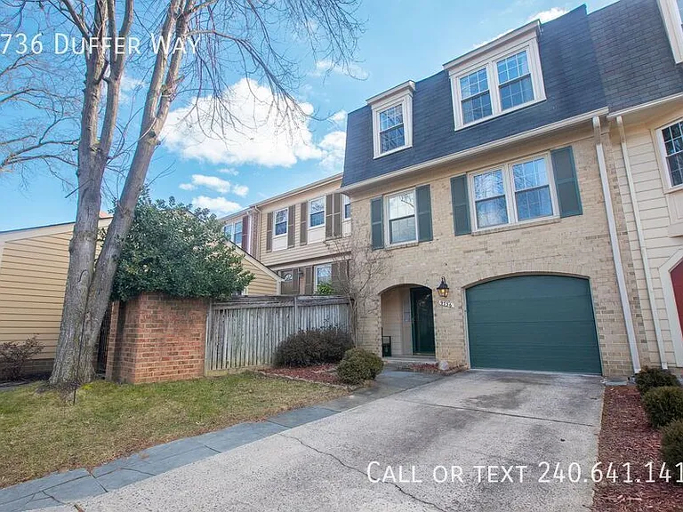 9736 Duffer Way — Photo 2