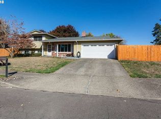 1190 SE Maple Pl, Gresham, OR 97080