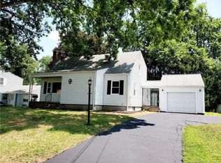 26 Primrose Dr, East Hartford, CT 06118