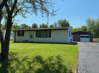 10535 Caddy Ln, Caledonia, WI 53108