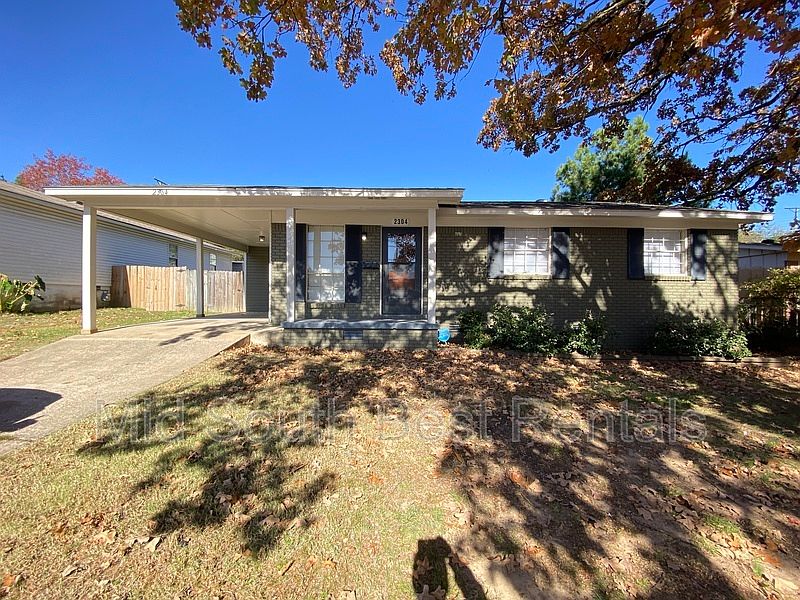 1st image of 2304 N Berkley Dr