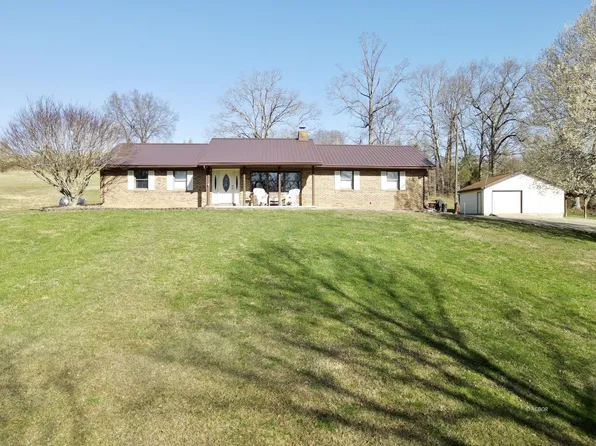 7049 White Gravel McDaniel Rd, Minford, OH 45653