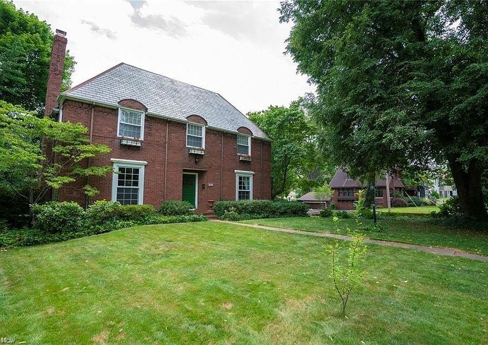 395 Merriman Rd, Akron, OH 44303 Zillow