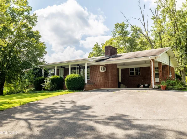 7814 E Lamar Alexander Pkwy, Townsend, TN 37882