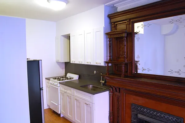 Rented by Corcoran | media 15