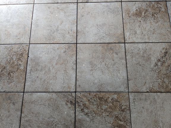 5th image of 110 NE Greystone Dr #110