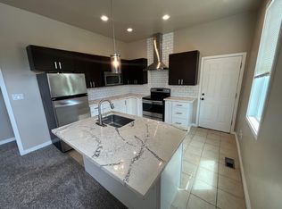 234 S Cambrian Ave, Bremerton, WA 98312