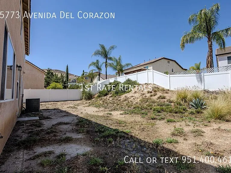 15773 Avenida Del Corazon — Photo 16