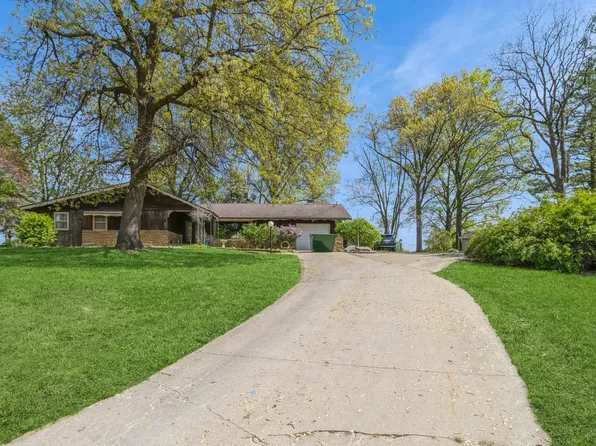 618 Patty Dr, Knoxville, IA 50138