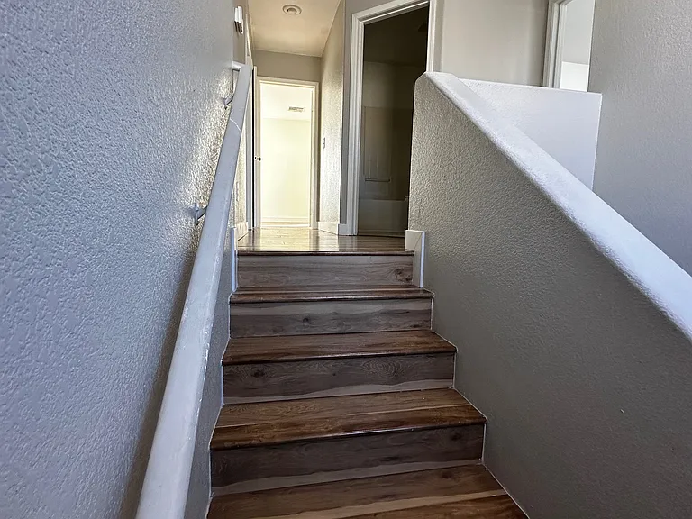 5927 Mount Flora Ct — Photo 9
