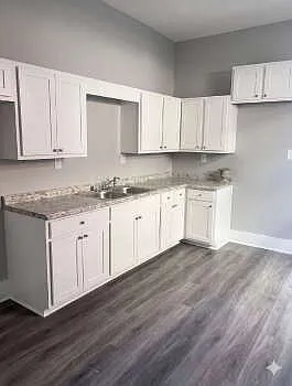 1060 Delmar Ave — Photo 5