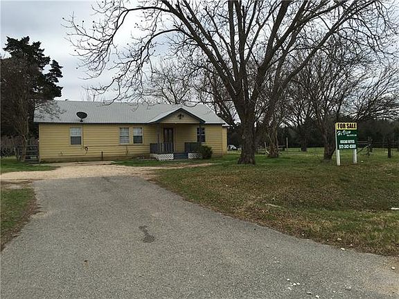 2nd image of 503 W Highway 31