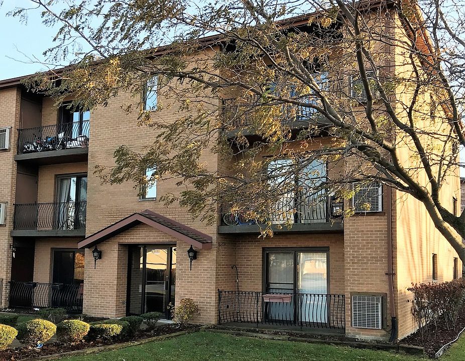 1st image of 7331 175th St APT 2A