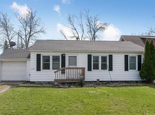 2525 10th Ave, Marion, IA 52302