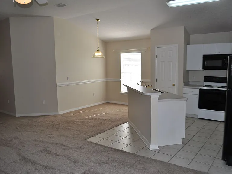16 Russman Ln — Photo 8