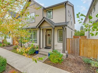 579 NW Adams Ave #1, Hillsboro, OR 97124