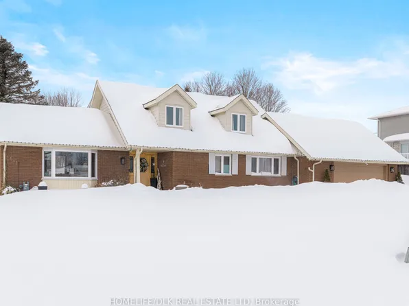 1102 Burnside Dr, Augusta, ON K6V 5T1