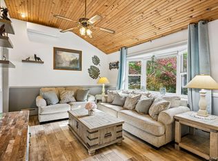 148 Oak Avenue, Shirley, NY 11967