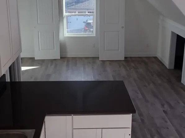 208 E Van Buren St, Colorado Springs, CO 80907