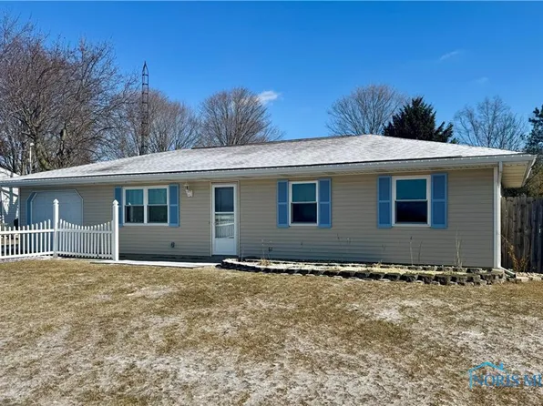 406 Washington St, Stryker, OH 43557