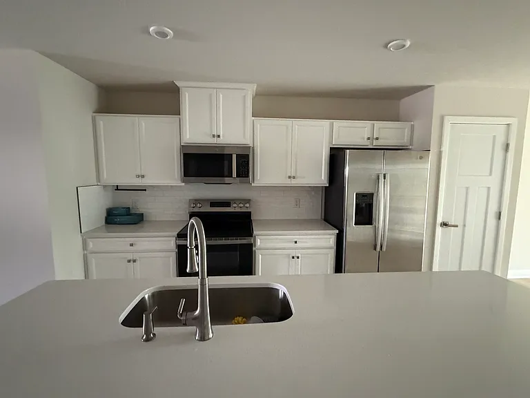 1288 Divot Cir — Photo 4