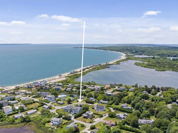 39 Fresh River Lane, Falmouth, MA 02540