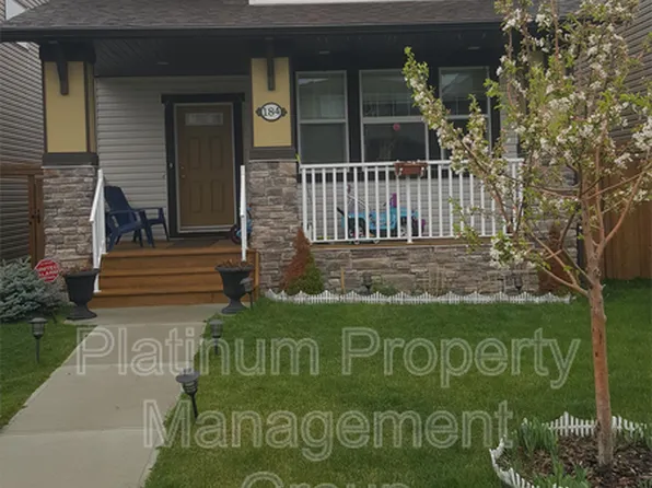 184 Legacy Cres SE, Calgary, AB T2X 0W7