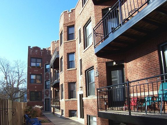 3rd image of 4842 N Ashland Ave APT 2W