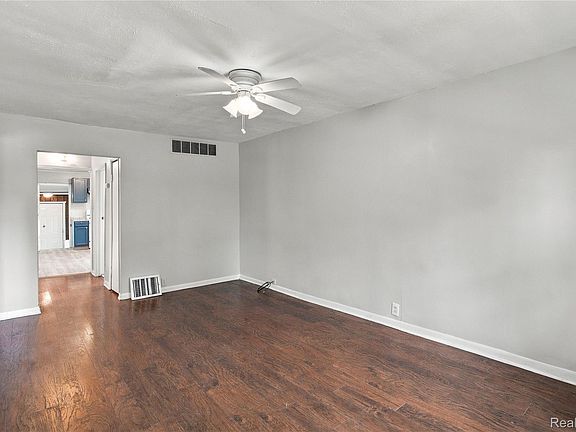 4th image of 8212 Republic Ave