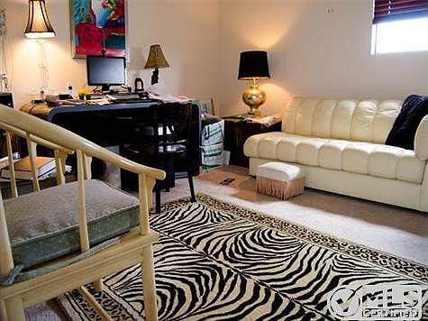 2nd image of 7442 Hazeltine Ave APT 301