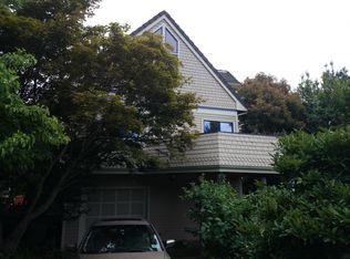 208 30th Ave, Seattle, WA 98122