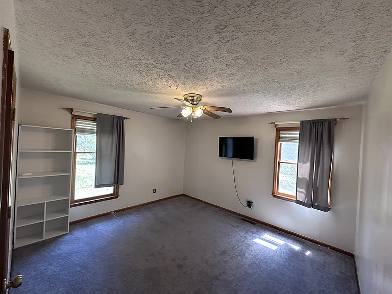 881 Little Creek Rd — Photo 13